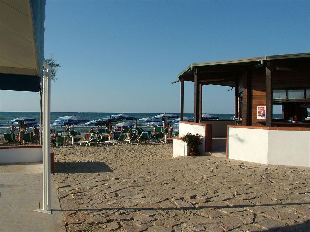 Royals Gate Hotel Rodi Garganico Exterior foto